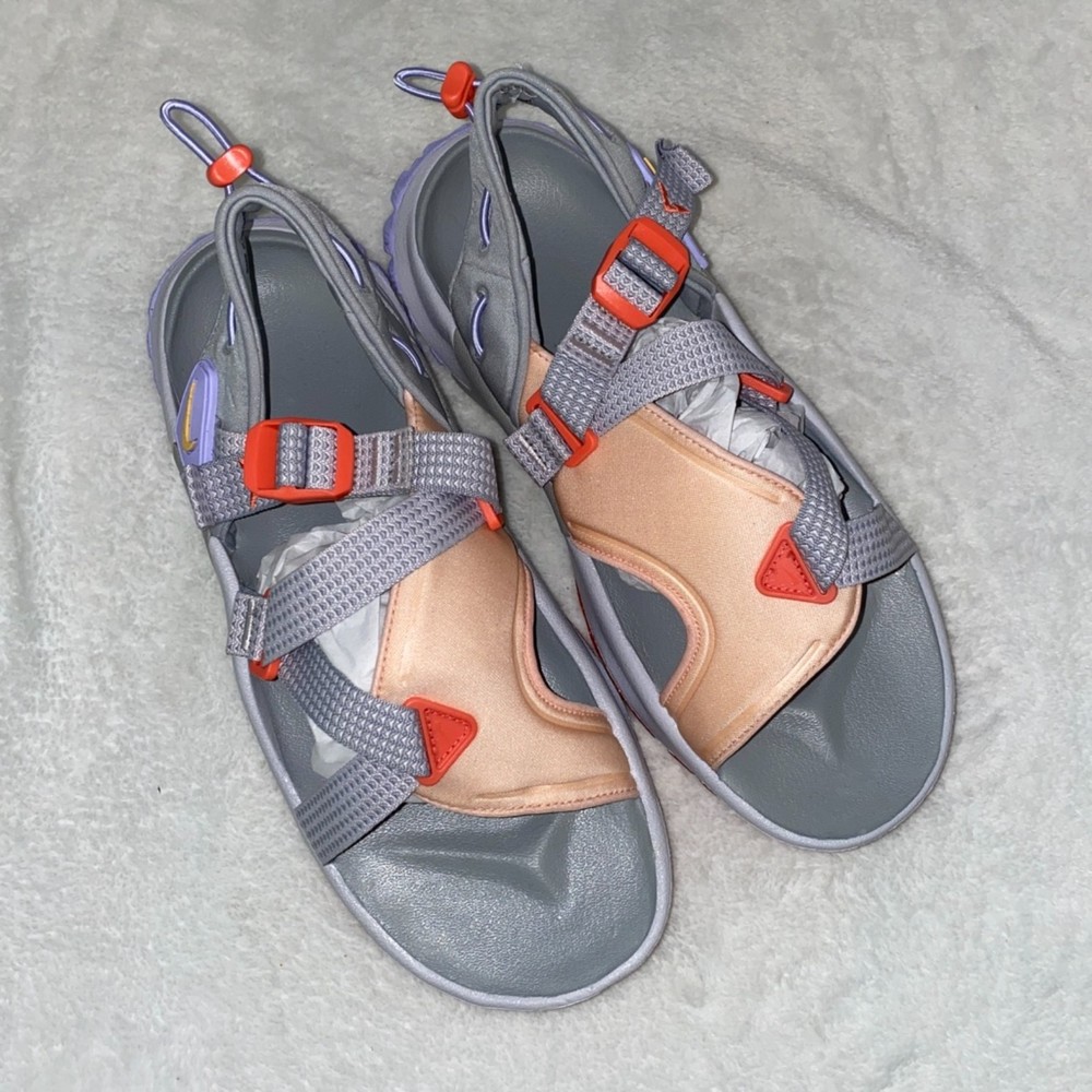 Nike Oneonta women's sandals silver/melon tint artic orange size 11